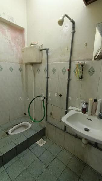 2-storey Terraced House for Sale in Taman Sri Haneco (Semenyih) - NIK ASYRAF NS - PropertyGuru.com.my