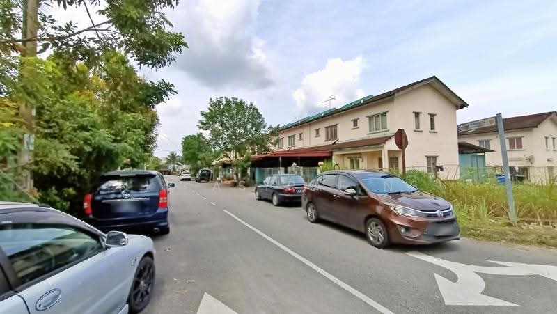 2-storey Terraced House for Sale in Taman Sri Haneco (Semenyih) - NIK ASYRAF NS - PropertyGuru.com.my