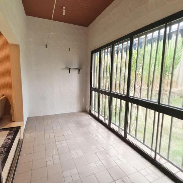 Rumah Bandar untuk Disewa di Country Heights (Kajang) - Atikah Azman - PropertyGuru.com.my