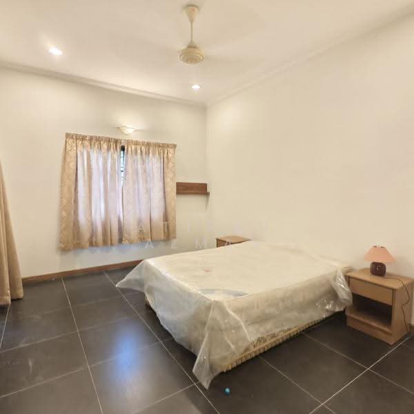 Rumah Bandar untuk Disewa di Country Heights (Kajang) - Atikah Azman - Bedroom - PropertyGuru.com.my