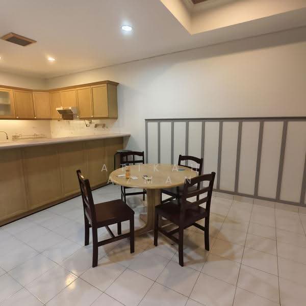 Rumah Bandar untuk Disewa di Country Heights (Kajang) - Atikah Azman - PropertyGuru.com.my