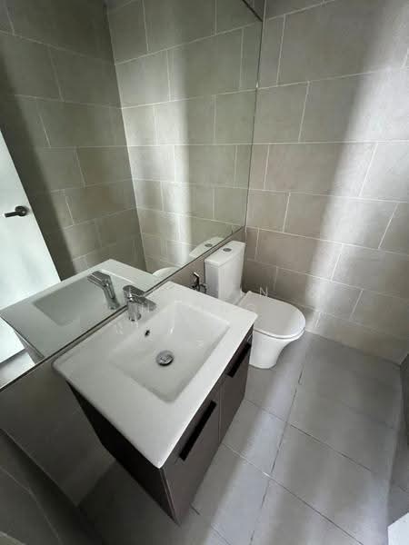 Service Residence for Sale at Residensi Estetik 8 (Est8) - Lai Yin Hoong - Bathroom - PropertyGuru.com.my