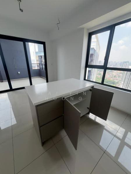Service Residence for Sale at Residensi Estetik 8 (Est8) - Lai Yin Hoong - Interior - PropertyGuru.com.my