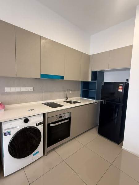 Service Residence for Rent at Residensi Estetik 8 (Est8) - Cammie Loh - Kitchen - PropertyGuru.com.my