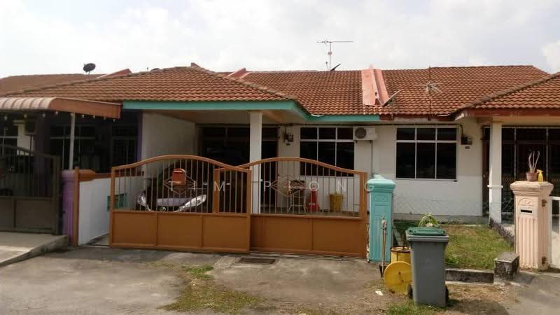 Rumah Teres 1-Tingkat untuk Dijual di Taman Angkasa Nuri (Durian Tunggal) - Tim Piong - Exterior - PropertyGuru.com.my