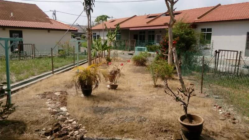Rumah Teres 1-Tingkat untuk Dijual di Taman Angkasa Nuri (Durian Tunggal) - Tim Piong - Exterior - PropertyGuru.com.my