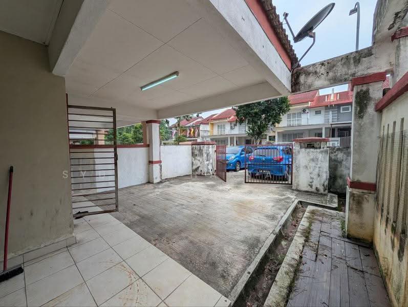 Rumah Teres 2-Tingkat untuk Dijual di Sungai Buloh (Selangor) - Syukor Hartanah - Exterior - PropertyGuru.com.my