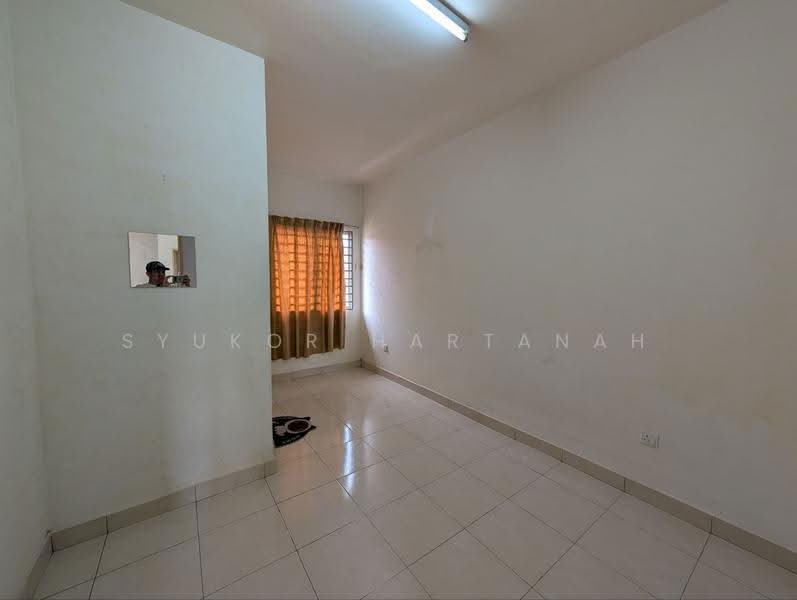 Rumah Teres 2-Tingkat untuk Dijual di Sungai Buloh (Selangor) - Syukor Hartanah - Interior - PropertyGuru.com.my