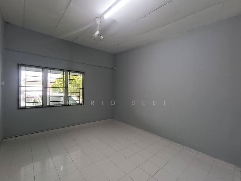 Rumah Berkembar untuk Dijual di Ayer Keroh (Melaka) - Mario Seet - PropertyGuru.com.my