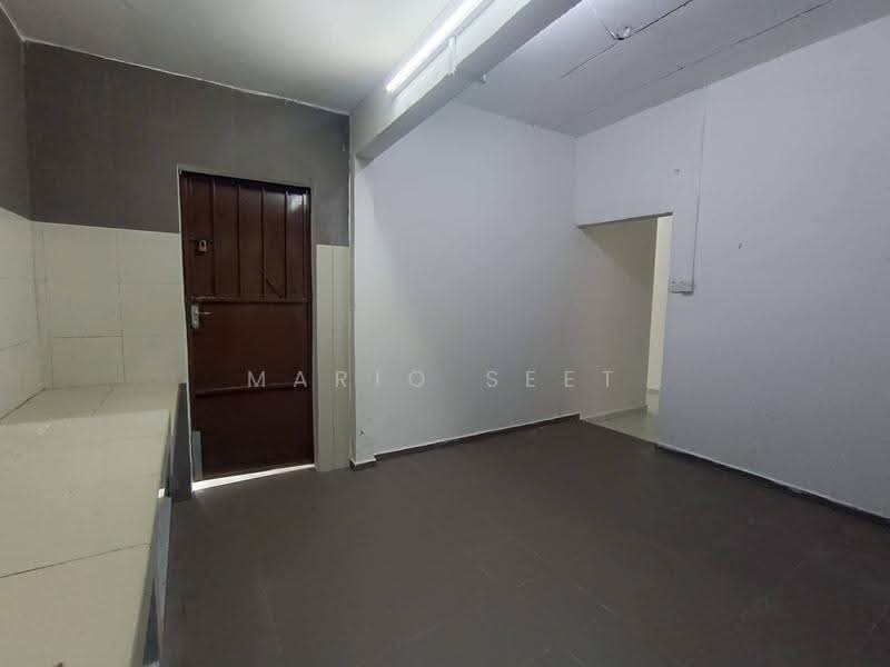 Rumah Berkembar untuk Dijual di Ayer Keroh (Melaka) - Mario Seet - PropertyGuru.com.my