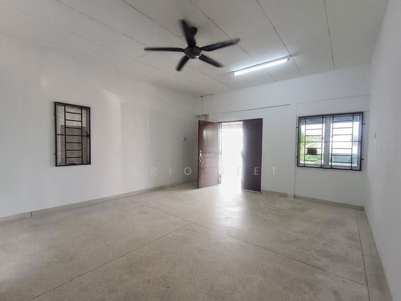 Rumah Berkembar untuk Dijual di Ayer Keroh (Melaka) - Mario Seet - PropertyGuru.com.my