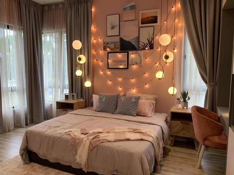 Semi-Detached House for Sale in Setia Mayuri (Semenyih) - Kay Yap - Bedroom - PropertyGuru.com.my