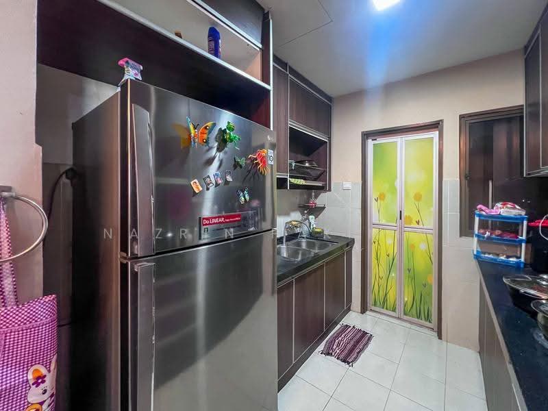 Service Residence for Sale at Suria Putra - Nazrin Hakimin - Kitchen - PropertyGuru.com.my