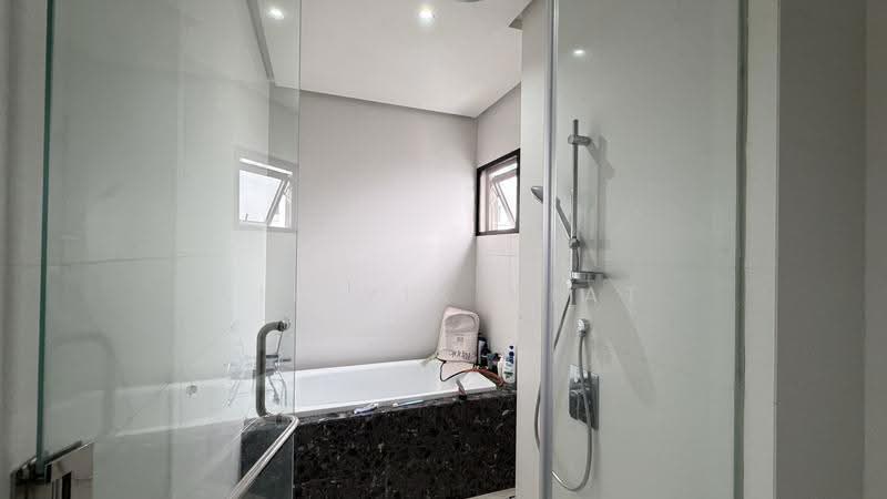 Kediaman Servis untuk Disewa di Mayfair Residences @ Pavilion Embassy - Sia Yik Kiat - PropertyGuru.com.my