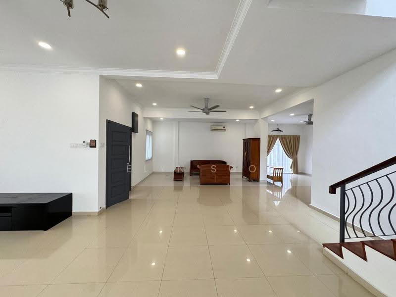 Rumah Banglo untuk Dijual di Bukit Rimau (Shah Alam) - Elyn Soo - Living Room - PropertyGuru.com.my