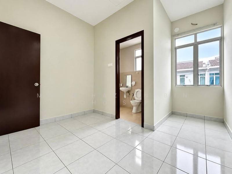 2-storey Terraced House for Sale in Saujana Utama (Selangor) - Mohd Hazlan bin Mohd Sopi - PropertyGuru.com.my