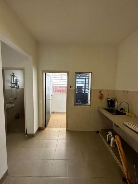 2-storey Terraced House for Sale in Kota Emerald (Rawang) - Kelvin . - Kitchen - PropertyGuru.com.my
