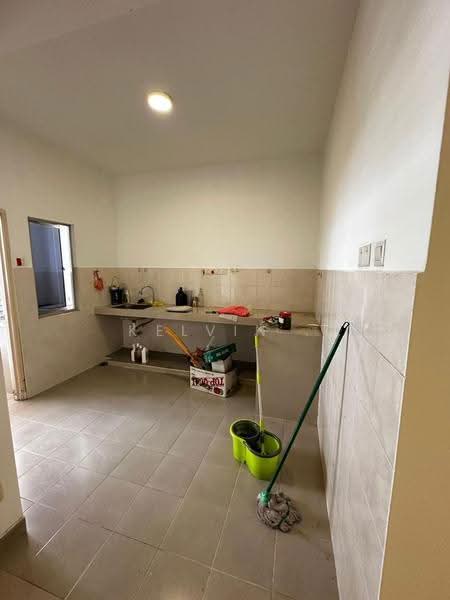 2-storey Terraced House for Sale in Kota Emerald (Rawang) - Kelvin . - Kitchen - PropertyGuru.com.my
