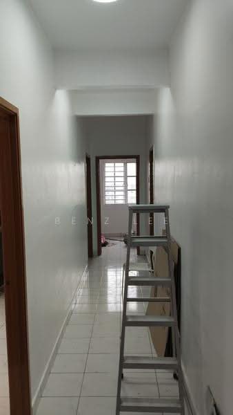 Apartment for Rent at Pangsapuri Mawar - Benz Lee - PropertyGuru.com.my