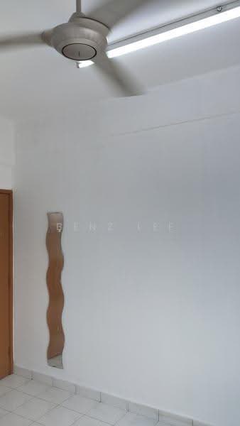 Apartment for Rent at Pangsapuri Mawar - Benz Lee - PropertyGuru.com.my