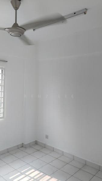 Apartment for Rent at Pangsapuri Mawar - Benz Lee - PropertyGuru.com.my