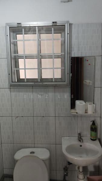 Apartment for Rent at Pangsapuri Mawar - Benz Lee - PropertyGuru.com.my