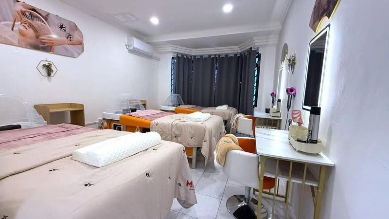 Shop for Rent in Taman Century (Johor Bahru) - Caryn Ter - Interior - PropertyGuru.com.my