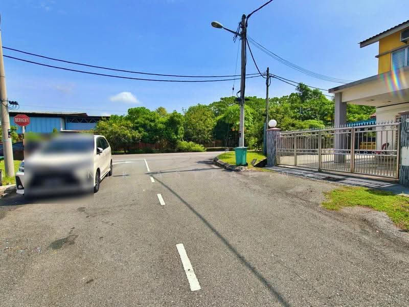 2-storey Terraced House for Sale in Bandar Rinching (Semenyih) - NIK ASYRAF NS - Exterior - PropertyGuru.com.my