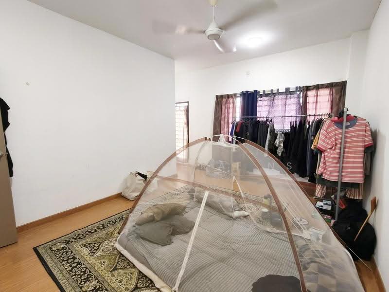 2-storey Terraced House for Sale in Bandar Rinching (Semenyih) - NIK ASYRAF NS - Bedroom - PropertyGuru.com.my