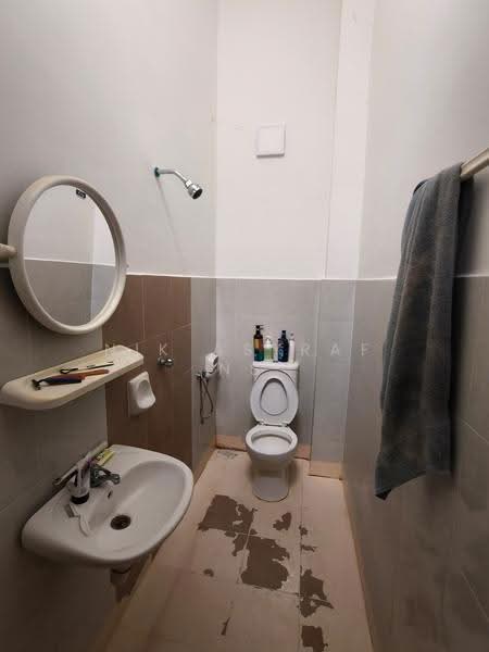 2-storey Terraced House for Sale in Bandar Rinching (Semenyih) - NIK ASYRAF NS - Bathroom - PropertyGuru.com.my