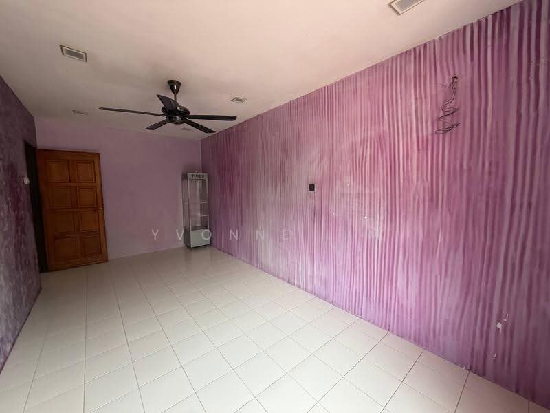 2-storey Terraced House for Sale in Bandar Putra Kulai (Kulai) - Yvonne Lim - Interior - PropertyGuru.com.my