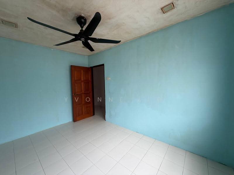 2-storey Terraced House for Sale in Bandar Putra Kulai (Kulai) - Yvonne Lim - Interior - PropertyGuru.com.my