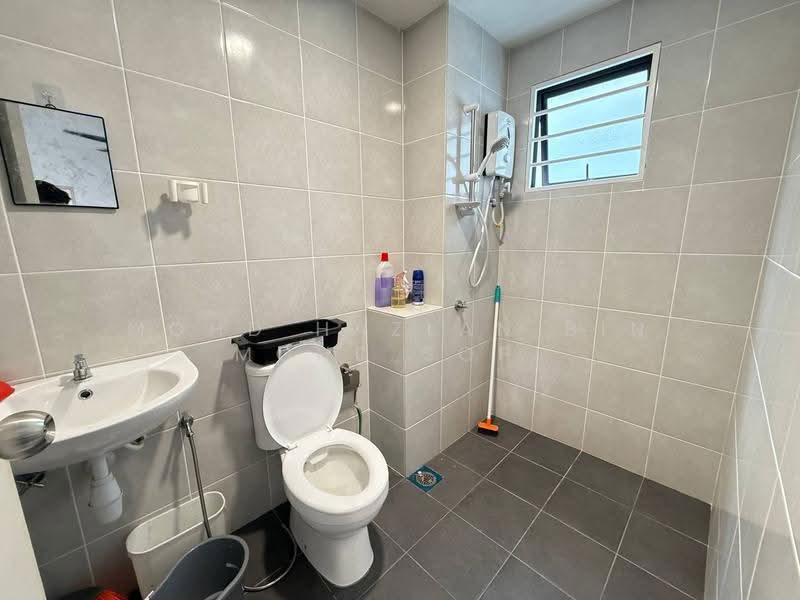 Kediaman Servis untuk Dijual di Huni @ Eco Ardence - Mohd Hazlan bin Mohd Sopi - Bathroom - PropertyGuru.com.my