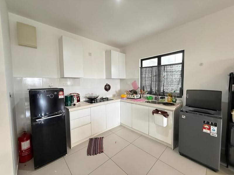 Kediaman Servis untuk Dijual di Huni @ Eco Ardence - Mohd Hazlan bin Mohd Sopi - Kitchen - PropertyGuru.com.my