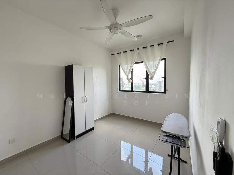 Kediaman Servis untuk Dijual di Huni @ Eco Ardence - Mohd Hazlan bin Mohd Sopi - Bedroom - PropertyGuru.com.my