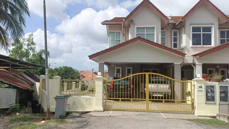 Rumah Teres 2-Tingkat untuk Dijual di Taman Bukit Melaka (Bukit Baru) - Ys Ng - Exterior - PropertyGuru.com.my