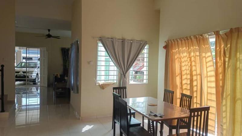 Rumah Teres 2-Tingkat untuk Dijual di Taman Bukit Melaka (Bukit Baru) - Ys Ng - Dining Room - PropertyGuru.com.my