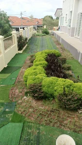 Rumah Teres 2-Tingkat untuk Dijual di Taman Bukit Melaka (Bukit Baru) - Ys Ng - Exterior - PropertyGuru.com.my