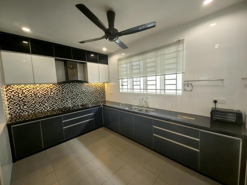 Rumah Teres 2-Tingkat untuk Dijual di Relau (Sungai Ara) - Alex Cheah - Kitchen - PropertyGuru.com.my