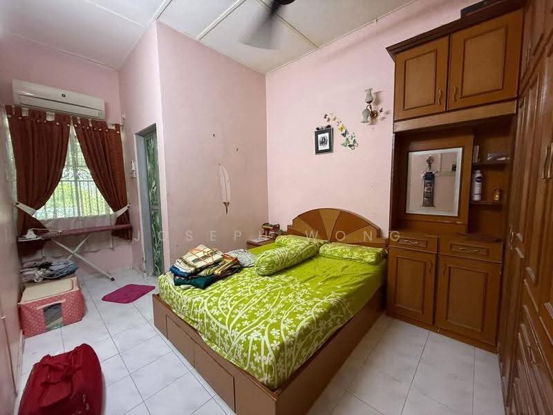 Rumah Teres 1-Tingkat untuk Dijual di Puncak Jelapang Maju (Ipoh) - Joseph Wong - Bedroom - PropertyGuru.com.my
