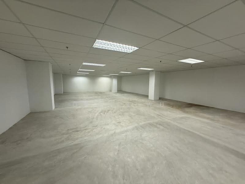 Retail Space for Rent in KL City Centre (Kuala Lumpur) - Daniel Wu - Interior - PropertyGuru.com.my