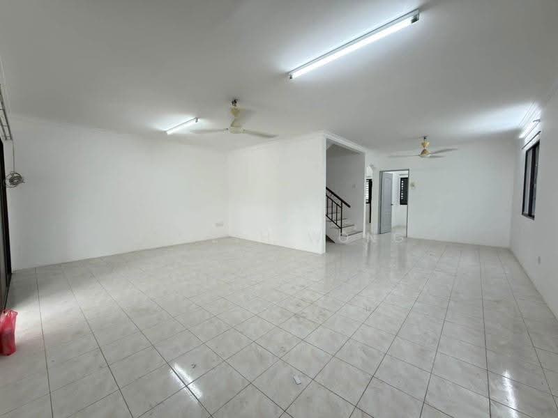 Rumah Teres 2-Tingkat untuk Dijual di Gunung Rapat (Ipoh) - Joseph Wong - Living Room - PropertyGuru.com.my