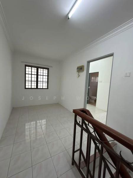 Rumah Teres 2-Tingkat untuk Dijual di Gunung Rapat (Ipoh) - Joseph Wong - Interior - PropertyGuru.com.my