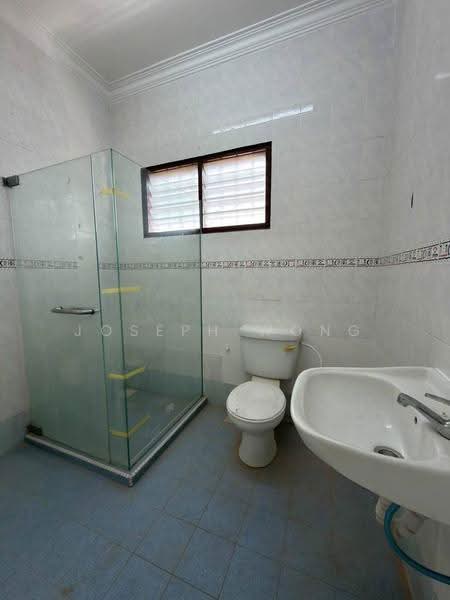 Rumah Teres 2-Tingkat untuk Dijual di Gunung Rapat (Ipoh) - Joseph Wong - Bathroom - PropertyGuru.com.my