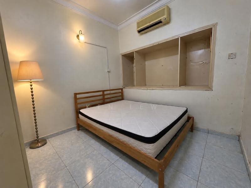 2-storey Terraced House for Sale in Taman Segar (Cheras) - Ken Lew - Bedroom - PropertyGuru.com.my