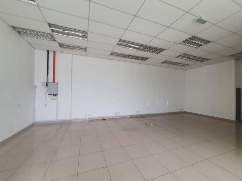 Kilang Berkembar untuk Disewa di Taman Perindustrian Cemerlang (Ulu Tiram) - Adeline Lee - Interior - PropertyGuru.com.my
