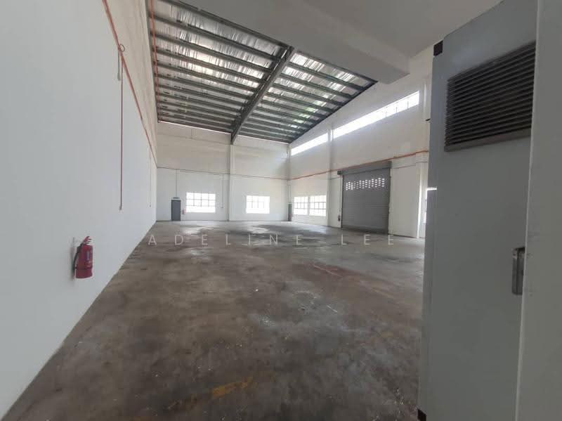 Kilang Berkembar untuk Disewa di Taman Perindustrian Cemerlang (Ulu Tiram) - Adeline Lee - Interior - PropertyGuru.com.my