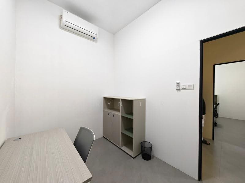 Office for Rent in Austin Perdana (Tebrau) - Caryn Ter - Study - PropertyGuru.com.my
