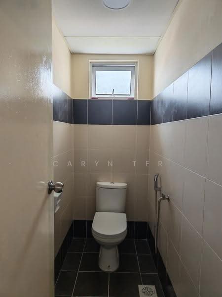 Office for Rent in Austin Perdana (Tebrau) - Caryn Ter - Bathroom - PropertyGuru.com.my