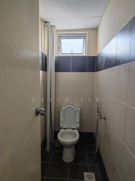 Office for Rent in Austin Perdana (Tebrau) - Caryn Ter - Bathroom - PropertyGuru.com.my